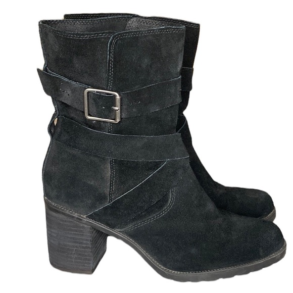 CLARKS ARTISAN MALVET DORIS BLACK SUEDE STACK HEEL ORTHOLITE BOOTIE SZ 8M - Picture 3 of 7